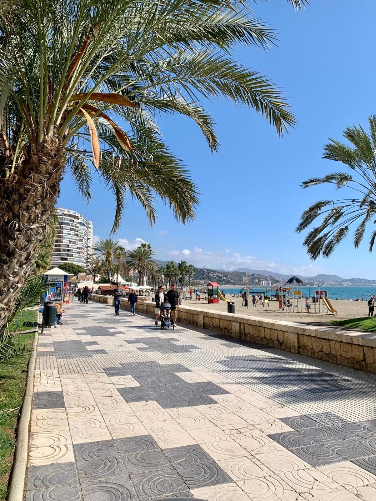 Estudio En Playa La Malagueta Málaga Esterno foto
